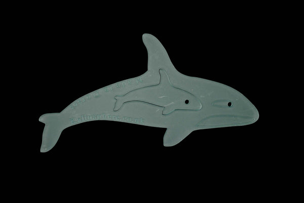 A SET OF WHALE ACRYLIC SEWING/CRAFT TEMPLATES