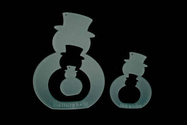 A SET OF ACRYLIC SNOWMEN SEWING CRAFT TEMPLATES