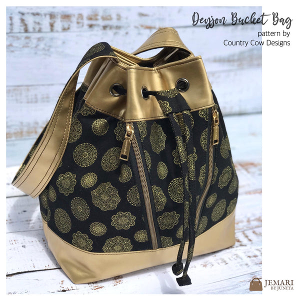 The Deyjon bag by Country Cow Designs acrylic templates only