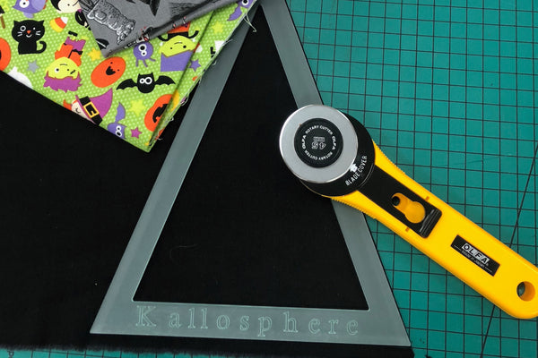 FIVE EXTRA LARGE BUNTING TRIANGLE ACRYLIC SEWING/CRAFT TEMPLATE SET