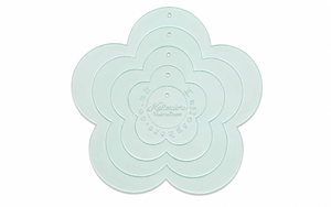 A SET OF ACRYLIC FLOWER SEWING CRAFT TEMPLATES - five petals