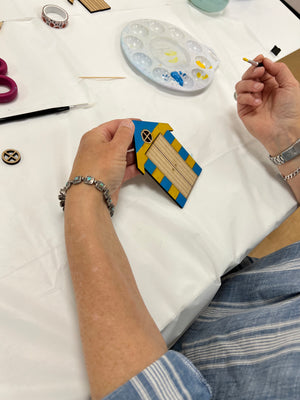 Wooden beach hut workshop, Broadstone, 10-12.30pm 20/06/26