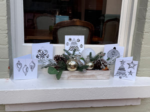 Mindful Drawing Kit for Adults & Teens | Christmas | – Relaxing Craft Kit with Acrylic Templates, Sketchbook & Pens (Gift Set)