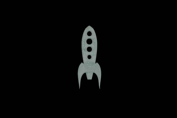 A RETRO ROCKET ACRYLIC SEWING/CRAFT TEMPLATE