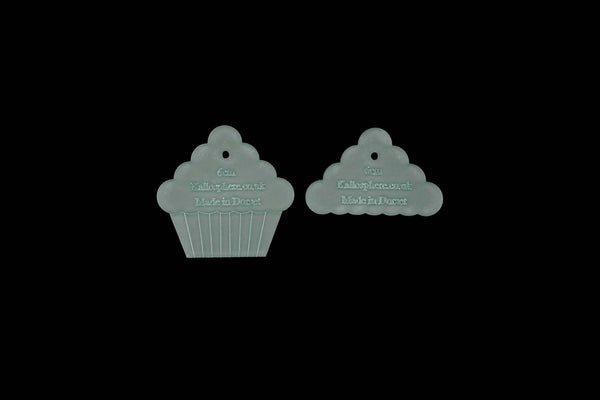 A TASTY LOOKING MINI CUPCAKE ACRYLIC SEWING CRAFT TEMPLATE