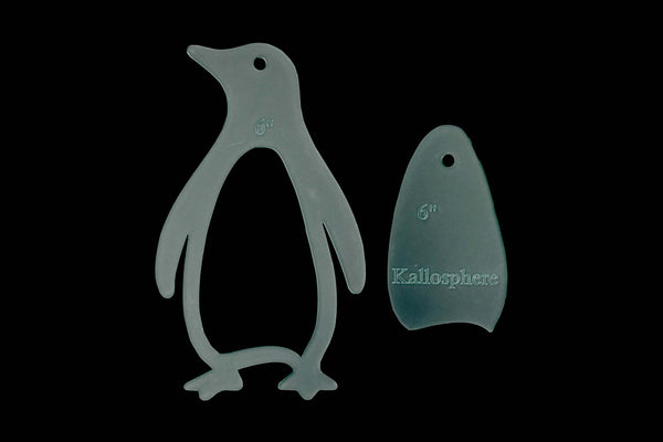 AN ACRYLIC PENGUIN SEWING/CRAFT TEMPLATE
