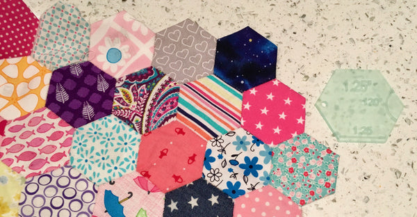 A HEXAGON ACRYLIC SEWING/CRAFT TEMPLATE INC A SEPARATE 1/4” SEAM - FROM 1"