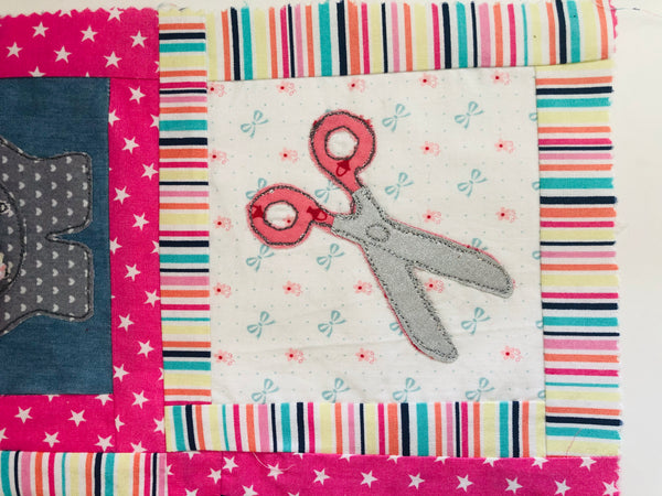 A GORGEOUS PAIR OF ACRYLIC SCISSORS SEWING/CRAFT TEMPLATE from 2.5"