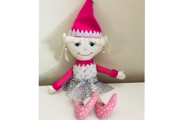 AN ACRYLIC ELF SEWING/CRAFT TEMPLATE KIT
