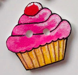 A TASTY LOOKING MINI CUPCAKE ACRYLIC SEWING CRAFT TEMPLATE