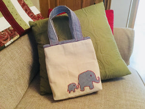 A GORGEOUS DUO OF ELEPHANTS ACRYLIC SEWING/CRAFT TEMPLATES (11CM X 9CM)