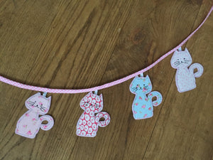 A CUTE ACRYLIC CAT SEWING/CRAFT TEMPLATE from 3"